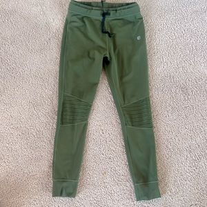Born Primitive Women Medium, Green Moto Leggings
